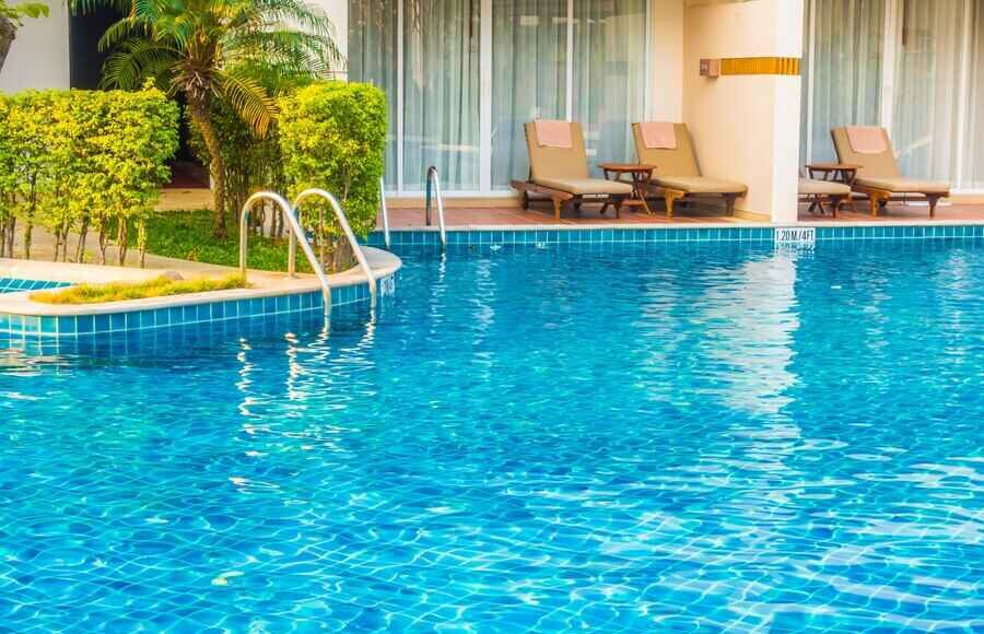 swimming pool contractors in uae