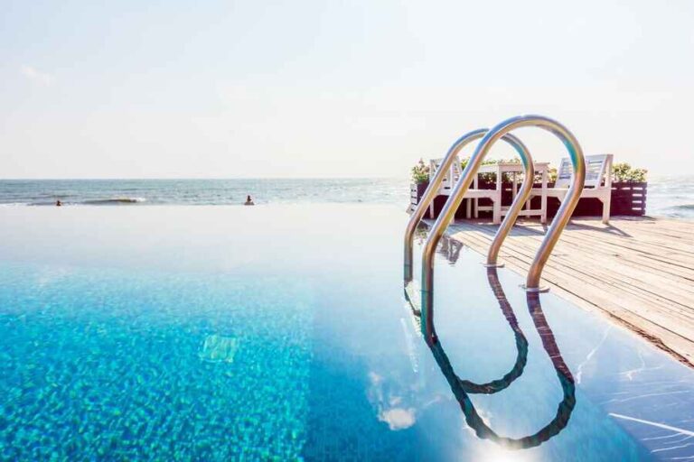 Top Pool Contractors and Builders in Dubai