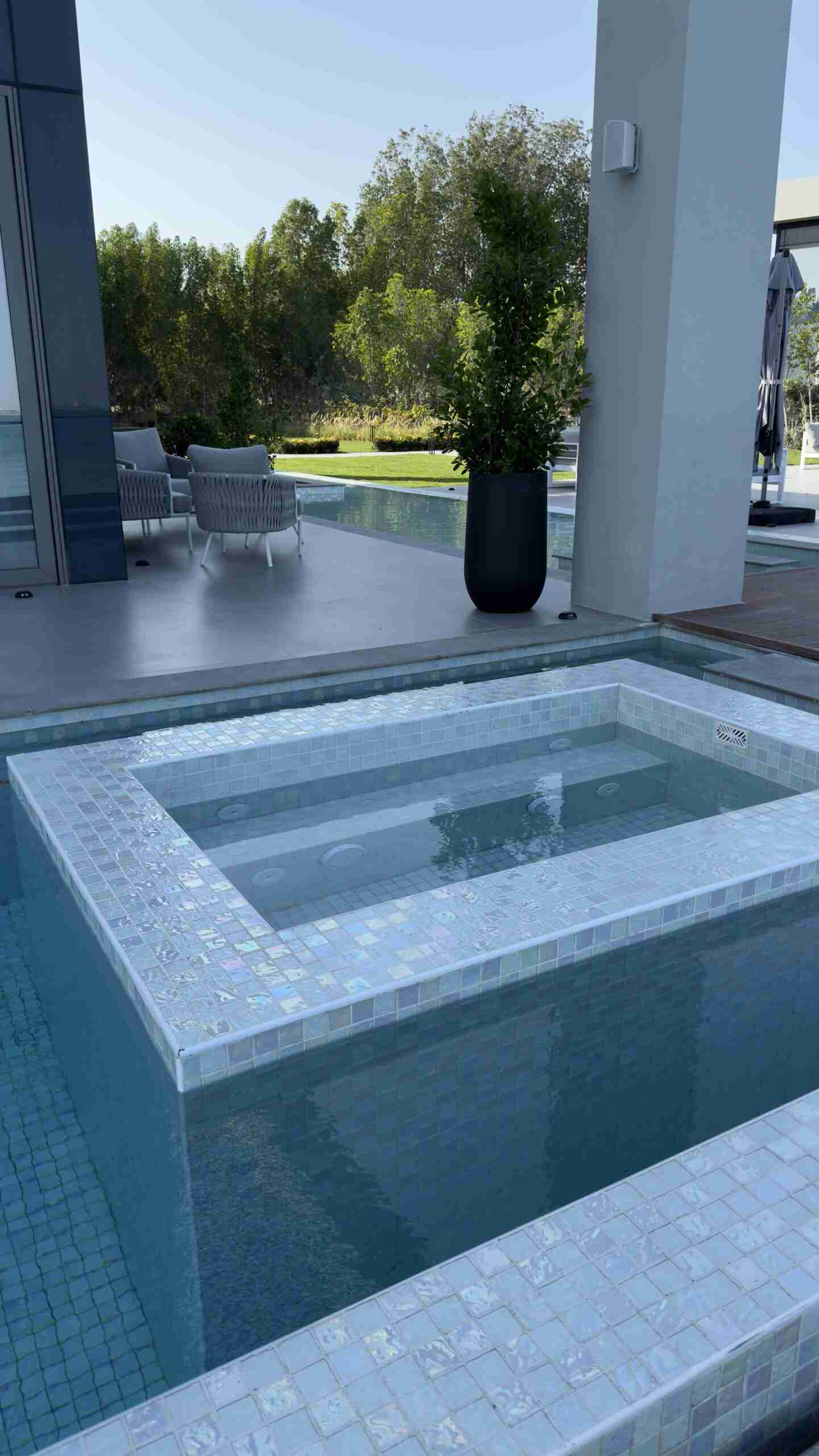 swimming pool installation in Dubai UAE