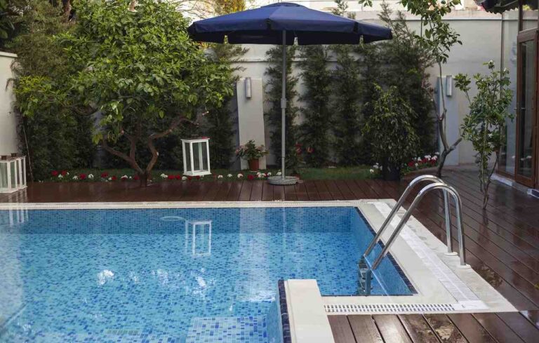 Swimming Pool Maintenance in Dubai, UAE