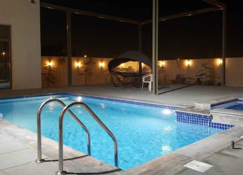 expert swimming pool construction
