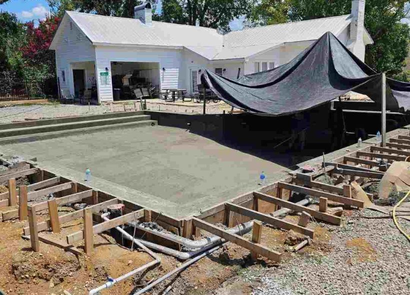 Pool Renovation and Upgrades in Dubai